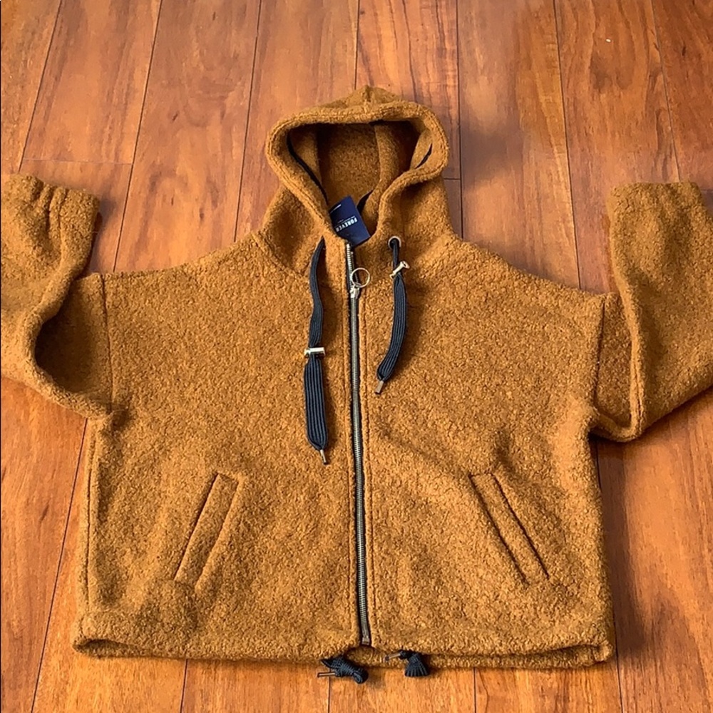 Forever 21 Outerwear/Jacket/size:small/NWT